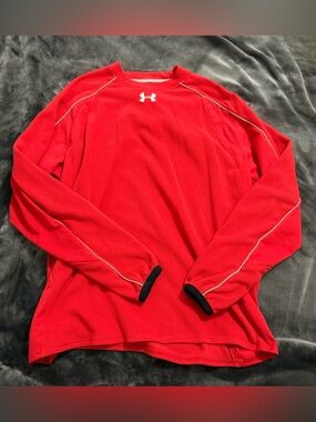 Under Armour Men's Bright Red Crewneck Performance Pullover